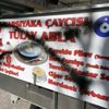 8 Mart Dünya Kadınlar Günü'nde kadın esnafın aracına saldırı 8 Mart Dünya Kadınlar Günü'nde kadın esnafın aracına saldırı