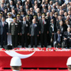 Demirel'in cenazesine katılan tek HDP'li Celal Doğan Demirel'in cenazesine katılan tek HDP'li Celal Doğan