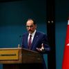 Kabine toplantısı sonrası flaş Bülent Arınç açıklaması! 'KHK' faciadır diyerek FETÖ'cüleri savunmuştu... Kabine toplantısı sonrası flaş Bülent Arınç açıklaması! 'KHK' faciadır diyerek FETÖ'cüleri savunmuştu...