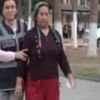 Milletvekilleri canlı yayında yumruk yumruğa birbirine girdi