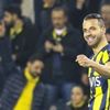 Fenerbahçe taraftarlarından Volkan Demirel'e tepki!