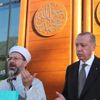 Diyanet'ten 'zor zamanlar' hutbesi: "Andolsun ki sizi biraz korku ve açlıkla sınayacağız" Diyanet'ten 'zor zamanlar' hutbesi: "Andolsun ki sizi biraz korku ve açlıkla sınayacağız"