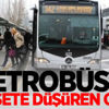 Metrobüste dehşete düşüren olay! Metrobüste dehşete düşüren olay!