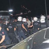 Beşiktaşlı futbolculara saldırı Beşiktaşlı futbolculara saldırı