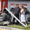 Takla atan otomobilden yara almadan çıktılar Takla atan otomobilden yara almadan çıktılar