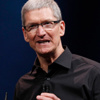 Tim Cook, Facebook ve Google’ı yerden yere vurdu!