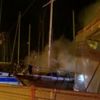 Gezi teknesi yandı Gezi teknesi yandı