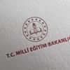 İzmir'de başörtülü öğrenciyi okula almadığı iddia edilen ilkokul yöneticisi ve öğretmen açığa alındı İzmir'de başörtülü öğrenciyi okula almadığı iddia edilen ilkokul yöneticisi ve öğretmen açığa alındı