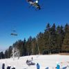Milli kayakçı, Slovenya da teleferikten düşen çocuğu ... Milli kayakçı, Slovenya da teleferikten düşen çocuğu ...