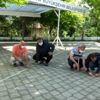 Burhaniye de cami avluları Cuma Namazı na hazırlandı