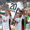 Hakan attı Leverkusen kazandı! Hakan attı Leverkusen kazandı!