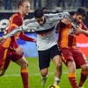 Galatasaray Beşiktaş maçındaki bu ihtimal zirveyi karıştıracak Galatasaray Beşiktaş maçındaki bu ihtimal zirveyi karıştıracak