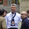 Fenerbahçeli taraftarlar Saran'a sarıldı Fenerbahçeli taraftarlar Saran'a sarıldı