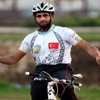 Fazla kilolarını bisiklet sürerek verdi Fazla kilolarını bisiklet sürerek verdi