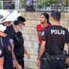 Maske takmayan Suriyeli polisten kaçtı