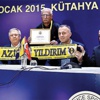 Bir forvet almak için çalışıyoruz