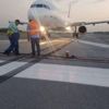 Öpücük kavgası uçağı pist başından döndürdü! Öpücük kavgası uçağı pist başından döndürdü!