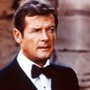 Bond Roger Moore hayatını kaybetti