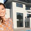 Demet Akalın'ın evine haciz Demet Akalın'ın evine haciz