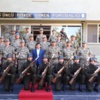 Davutoğlu askerlerle bayramlaştı Davutoğlu askerlerle bayramlaştı