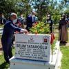 Protokolden şehitliklere bayram ziyareti