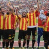 Tesadüfün adı: Sarı-kırmızı Tesadüfün adı: Sarı-kırmızı