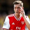 Mesut Özil in menajeri maaş kesintisini kabul etmiyor Mesut Özil in menajeri maaş kesintisini kabul etmiyor