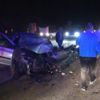 Feci kaza... Minibüs ile otomobil kafa kafaya çarpıştı: 1 ölü, 20 yaralı