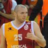 Milan Macvan, sakatlığa yenildi!