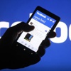 Facebook kullanıcılarını doğrudan izliyor