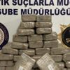 Polis köpeğini çıldırtan baskın Polis köpeğini çıldırtan baskın