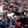Papa Francis: Dedikoducular teröristtir