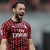 Galatasaray'dan Hakan Çalhanoğlu harekatı Galatasaray'dan Hakan Çalhanoğlu harekatı