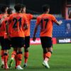 Başakşehir zirveyi bırakmıyor Başakşehir zirveyi bırakmıyor