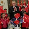 Cumhurbaşkanı Erdoğan'dan çocuklara: Geleceğimizin teminatısınız