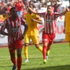 Eto'o direğe takıldı, Antalya tökezledi Eto'o direğe takıldı, Antalya tökezledi
