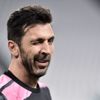 43 yaşındaki Buffon ne zaman bırakacağını açıkladı 43 yaşındaki Buffon ne zaman bırakacağını açıkladı