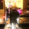 İstanbul’da gece yarısı operasyon: Kapılar oksijen tüpü ile kesildi