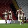 İlk yarıyı Galatasaray 2-0 önde kapattı İlk yarıyı Galatasaray 2-0 önde kapattı