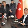 Bakan Yılmaz, işçilerin sorunlarını dinledi Bakan Yılmaz, işçilerin sorunlarını dinledi