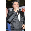Özcan Deniz Filminin Galasında Selfi Yapıp 'Kadına Şiddete Hayır' Dedi Özcan Deniz Filminin Galasında Selfi Yapıp 'Kadına Şiddete Hayır' Dedi