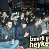 İzmir'de Berkin Elvan heykelinin önünde nöbet tuttular İzmir'de Berkin Elvan heykelinin önünde nöbet tuttular
