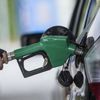 Benzine 7 kuruş zam geldi Benzine 7 kuruş zam geldi