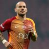Sneijder, Fenerbahçe'ye de Beşiktaş'a da gidemeyecek! Sneijder, Fenerbahçe'ye de Beşiktaş'a da gidemeyecek!