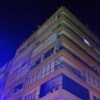 Eşiyle Tartışınca Çatıdan Atlamak İstedi Eşiyle Tartışınca Çatıdan Atlamak İstedi