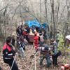 Uçurumdan yuvarlanan inek itfaiye tarafından kurtarıldı Uçurumdan yuvarlanan inek itfaiye tarafından kurtarıldı