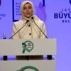 Sare Davutoğlu erkeklere tek eşlilik tavsiye etti Sare Davutoğlu erkeklere tek eşlilik tavsiye etti