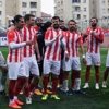 Beyaz Grup'ta zirve karıştı Beyaz Grup'ta zirve karıştı