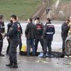 Acı veda! Ayaklarına sarıldı, ayıramadılar Acı veda! Ayaklarına sarıldı, ayıramadılar
