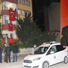Şehit astsubay Eleşkirt Kaymakamı Tuncay Topsakaloğlu'ın kardeşi Şehit astsubay Eleşkirt Kaymakamı Tuncay Topsakaloğlu'ın kardeşi